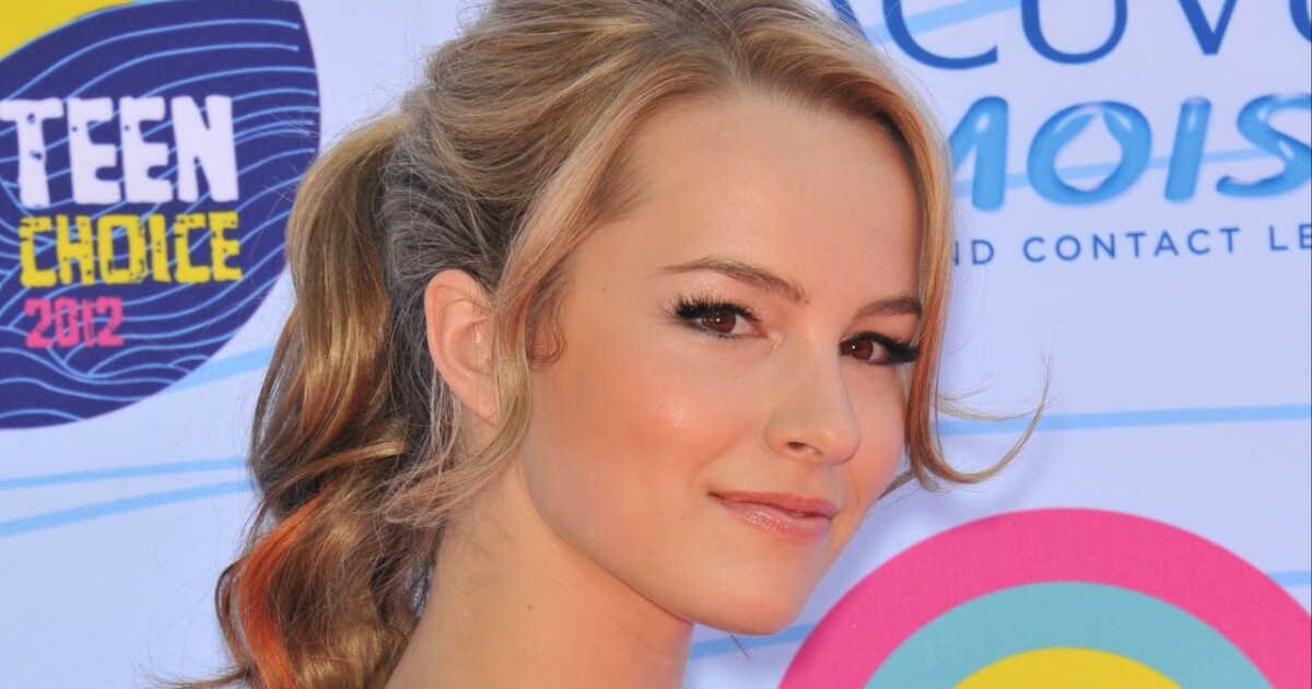 Former Disney Channel star Bridgit Mendler becomes space startup CEO [Video]