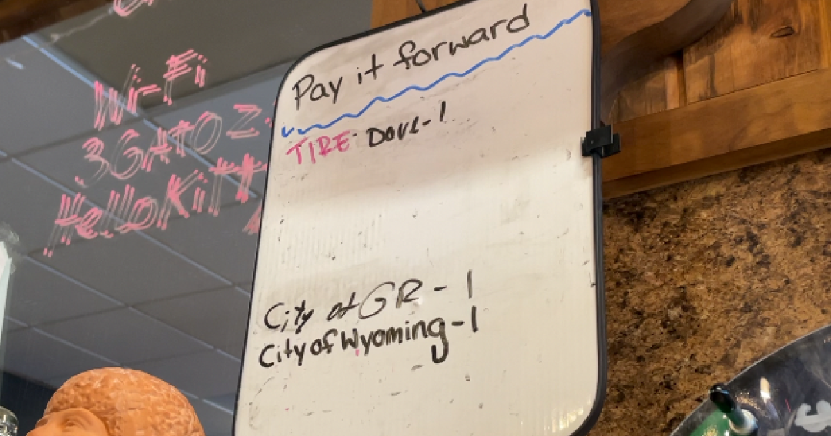How customer kindness created the Pay It Forward system at a Wyoming brewery [Video]