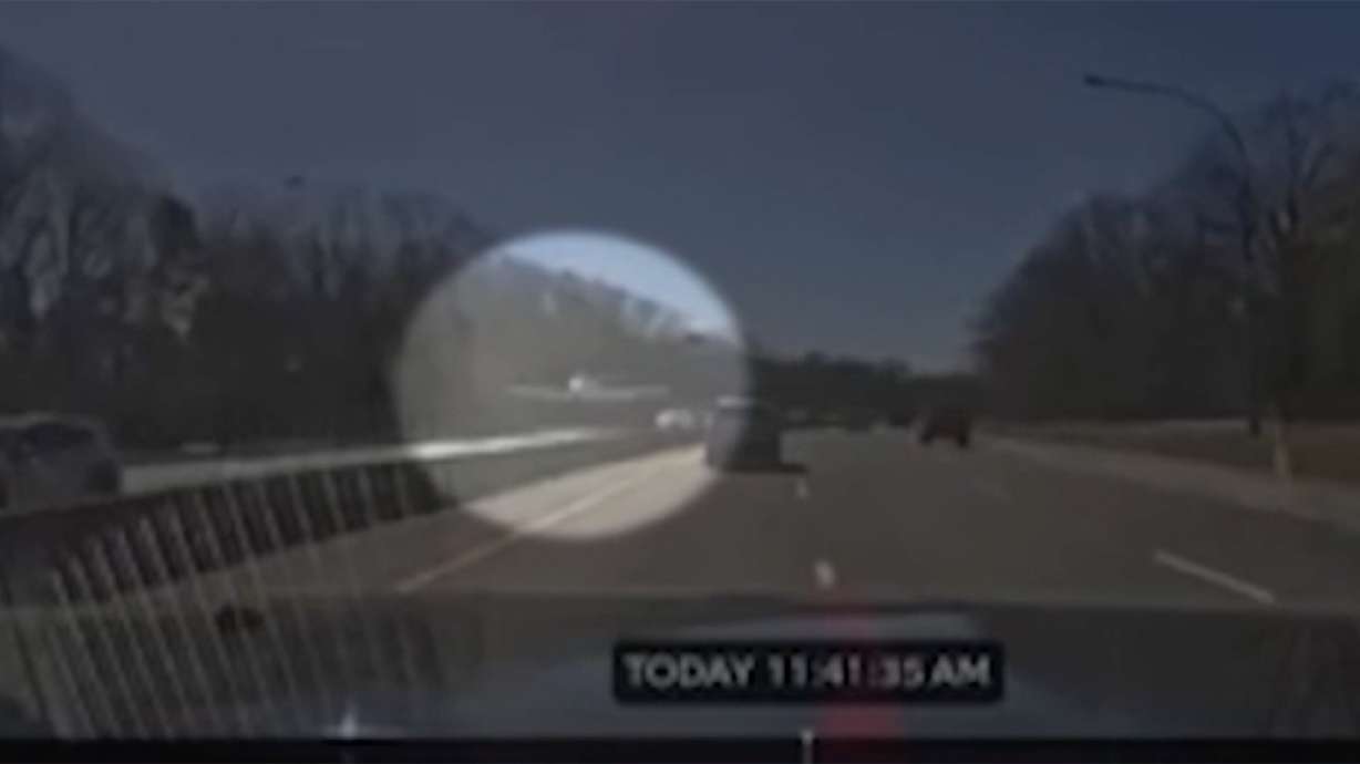 Have You Seen This? Dashcam shows airplane landing on busy highway [Video]