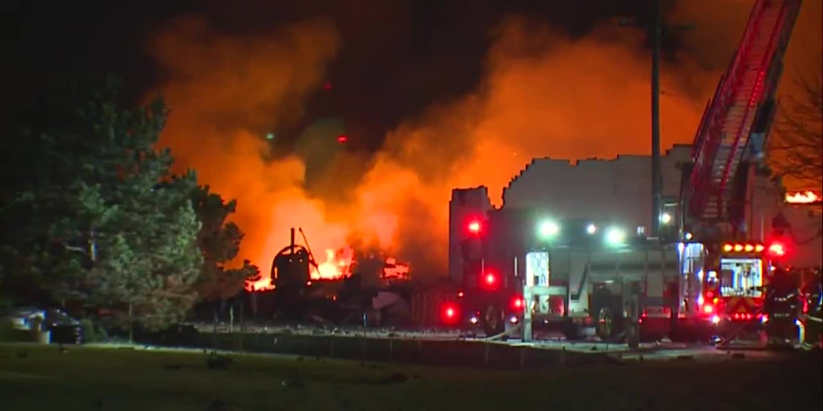 Massive fire at vaping supplies building sends debris flying, kills 19-year-old [Video]