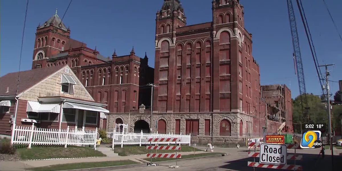 Demolition of Dubuque Brewing and Malting building delayed [Video]