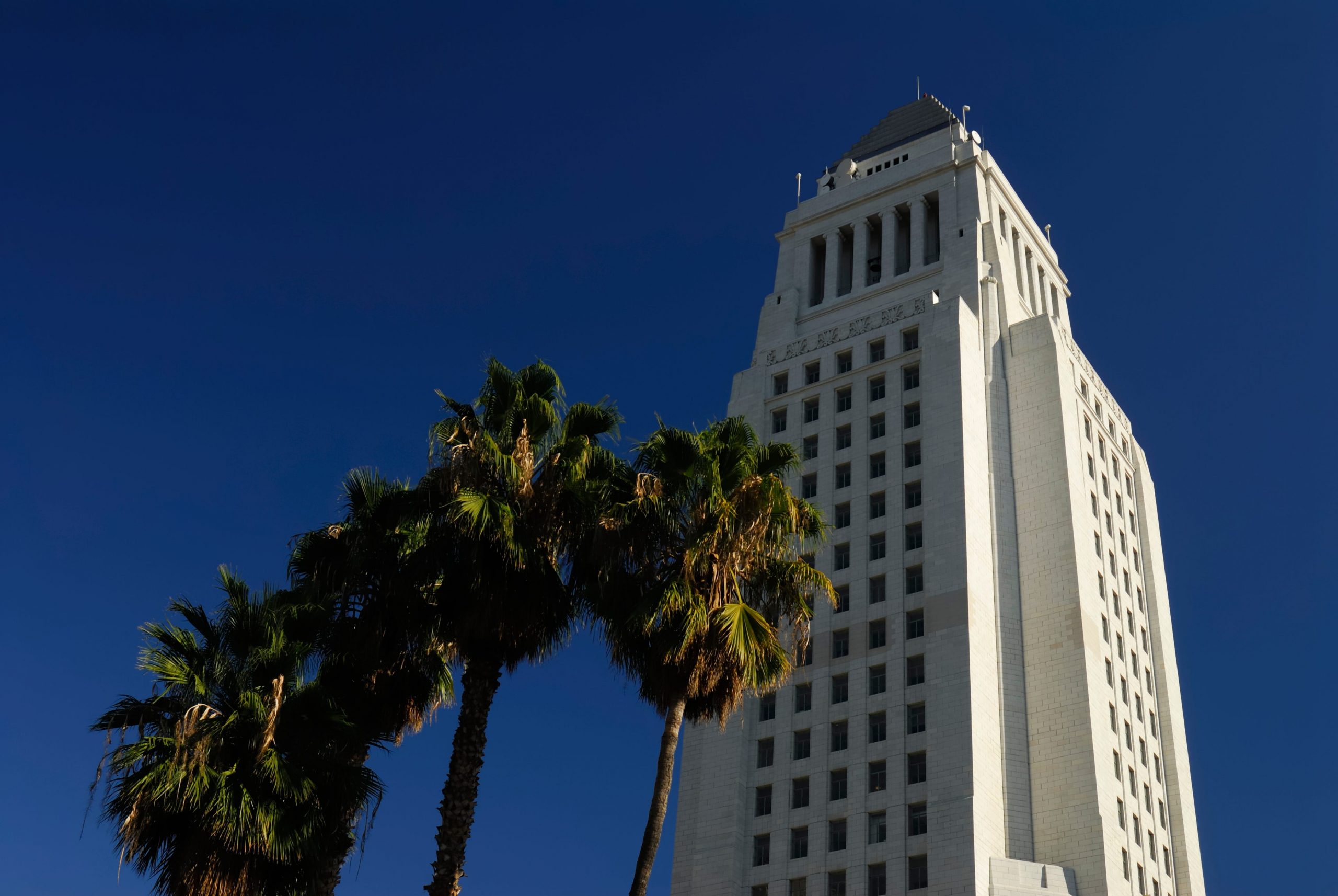 IBEW raises concerns over double dipping at L.A. DWP [Video]