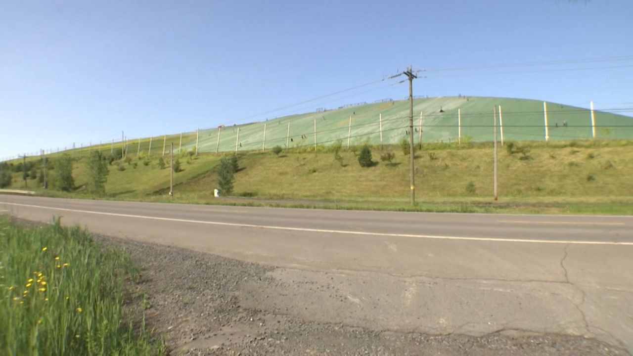 Lawsuit Aims To Stop Expansion Of NY’s Biggest Landfill [Video]