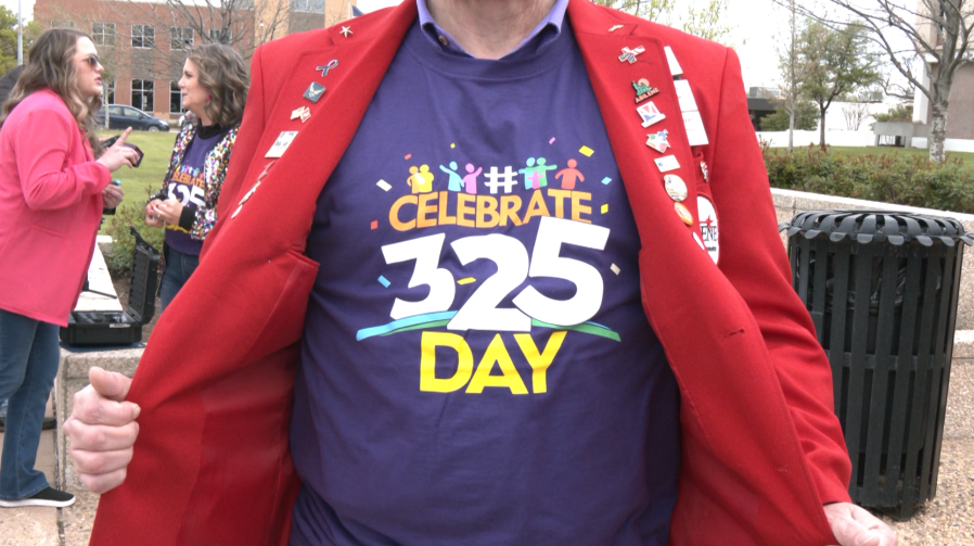 100+ Abilene businesses participate in 4th annual 325 Day [Video]