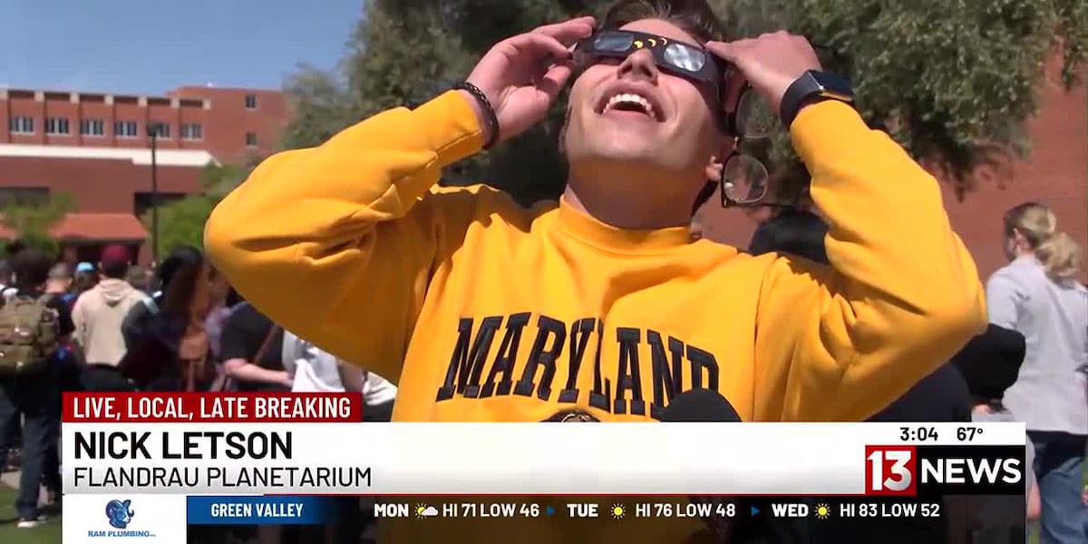 5,000 people gather at University of Arizona to watch eclipse [Video]