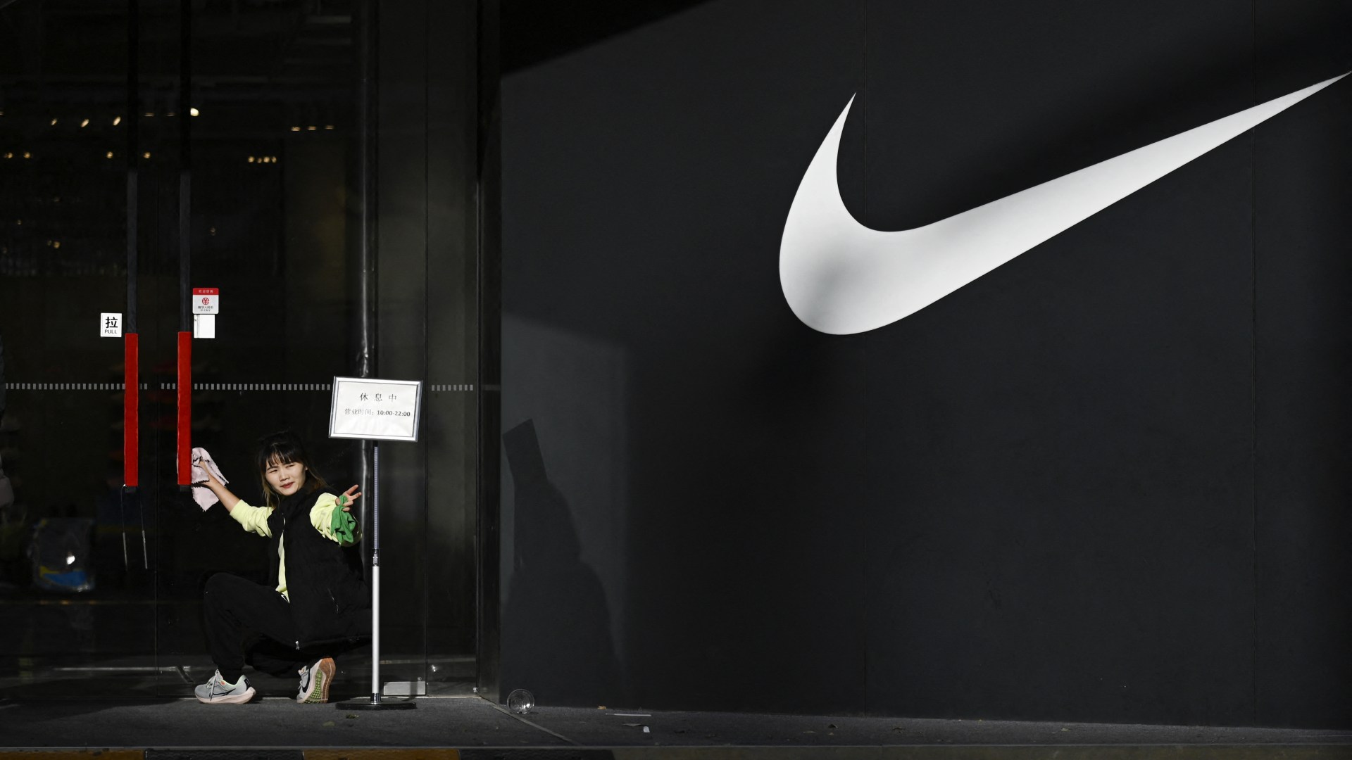 Nike boss blames staff working from home for sales slump after shoe firm loses ground to adidas [Video]