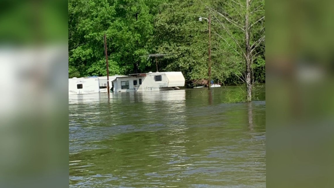 Many Kirbyville residents are still at a shelter after flooding [Video]