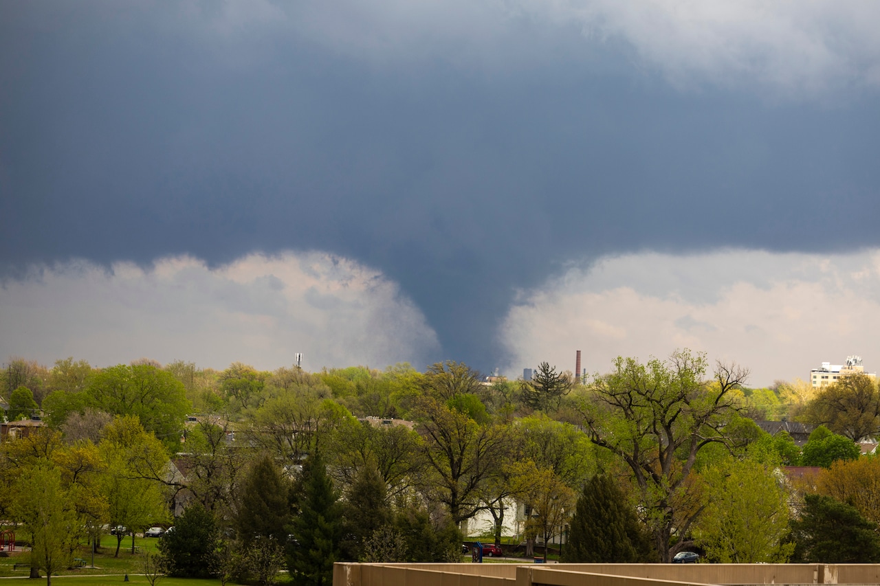 Midwest storms spawn tornado that causes severe damage in Omaha [Video]