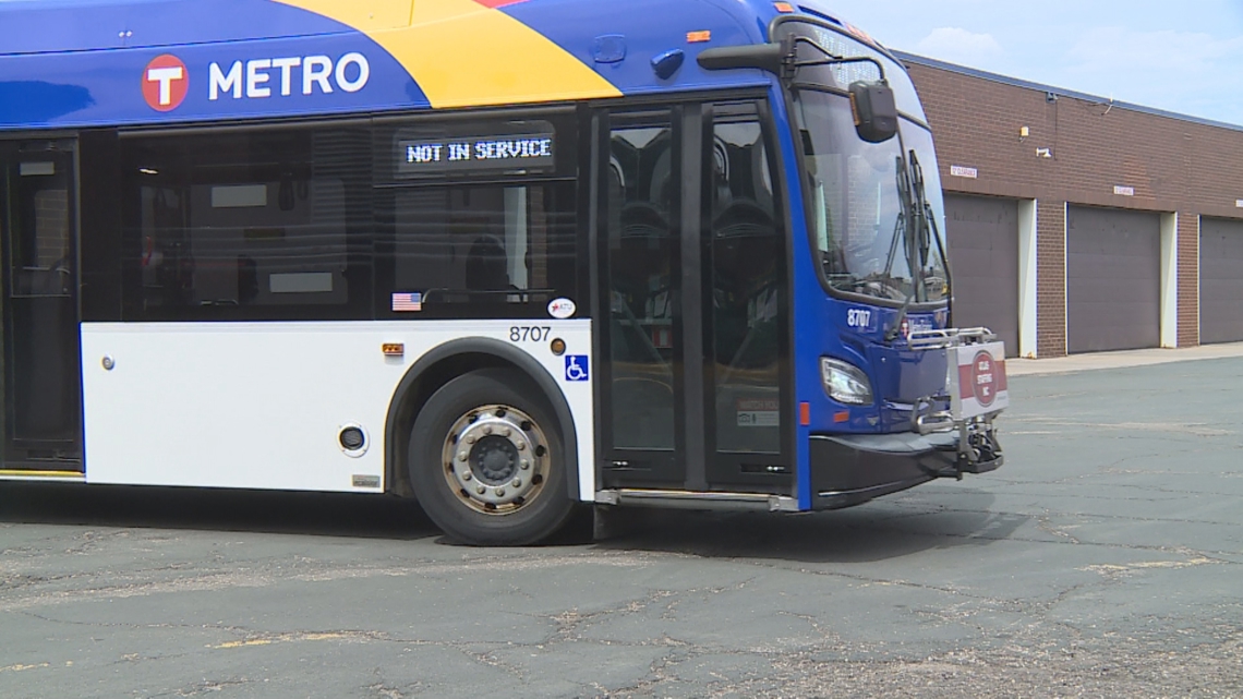 Metro Transit to expand its fleet of electric buses [Video]