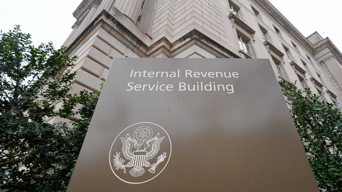 IRS plans to increase audit rates of wealthy taxpayers by 50% [Video]