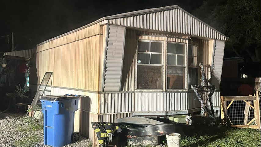 Bayou Vista mobile home that caught on fire had no working smoke detectors, agency says [Video]