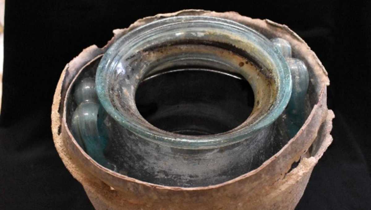 Oldest wine ever discovered found in untouched Roman tomb [Video]