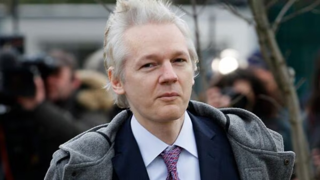 Julian Assange Is a ‘Free Man’ after WikiLeaks Founder Pleads Guilty to Espionage Charge in US Federal Court in Saipan [Video]