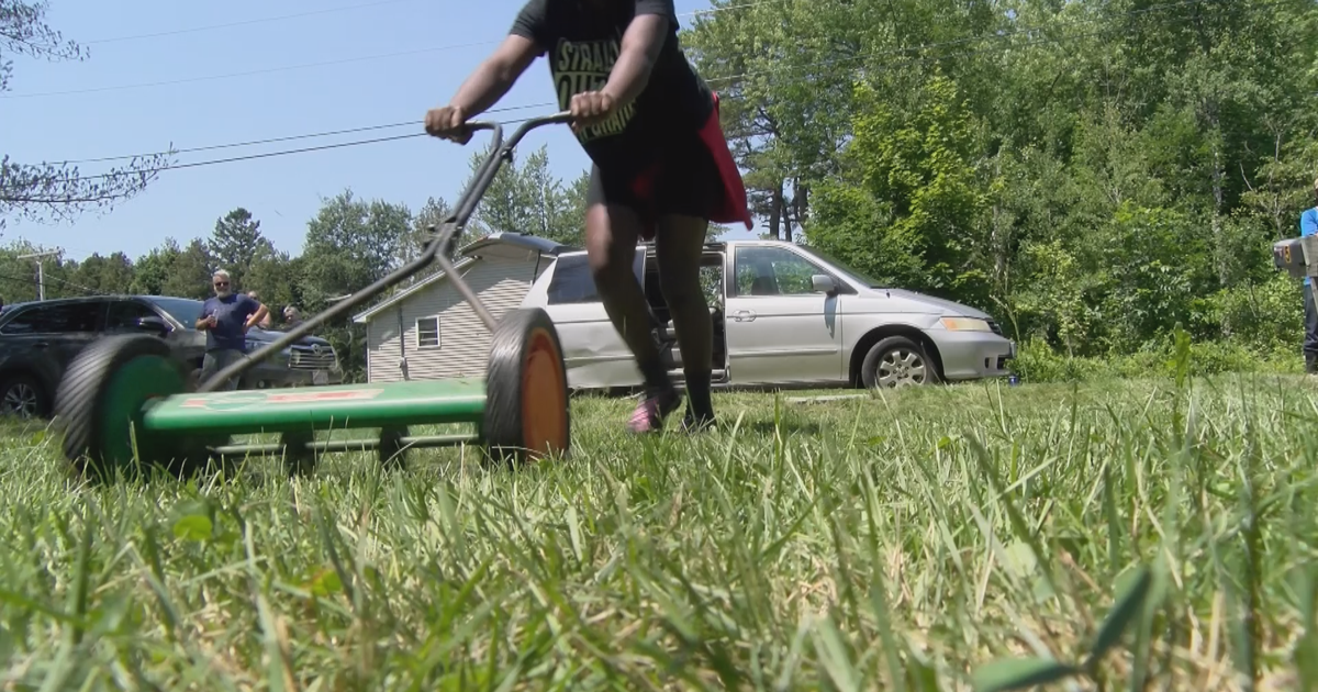 From lawn care to home repair, a local church’s youth group is helping their community | Local News [Video]