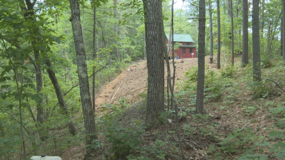 Residents baffled over Oxford land dispute [Video]