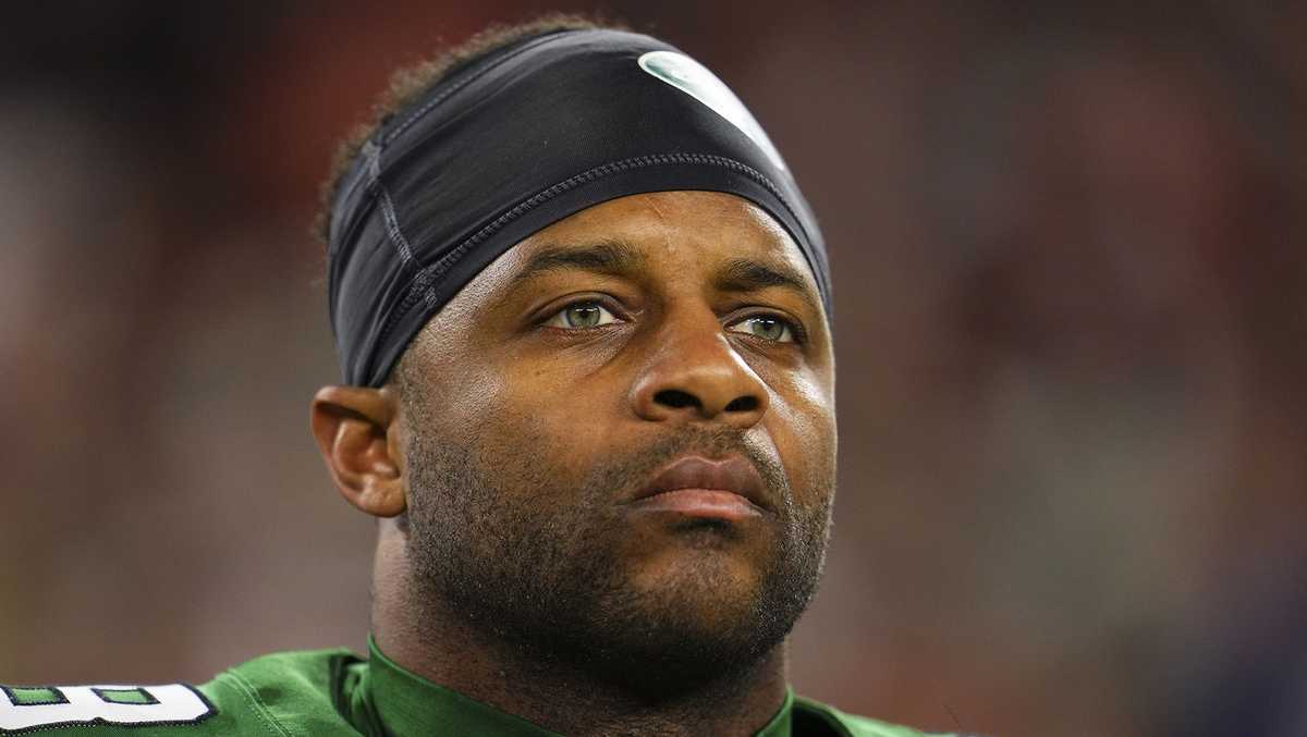 Former Pro Bowl NFL player Randall Cobb, family escape house fire [Video]