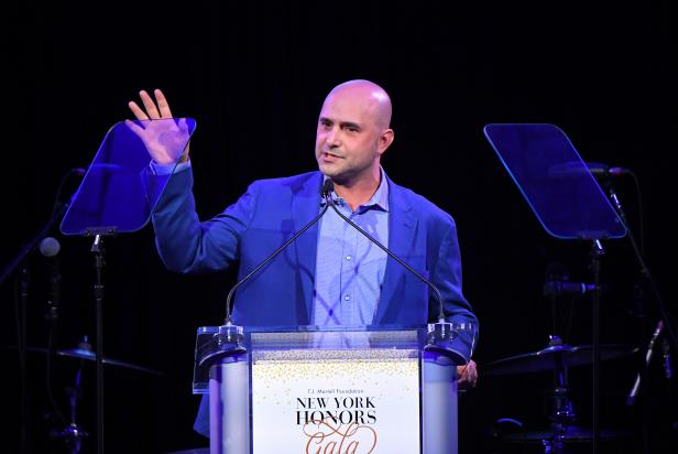 Popular New York sports radio personality Craig Carton arrested by FBI | Golf News and Tour Information [Video]