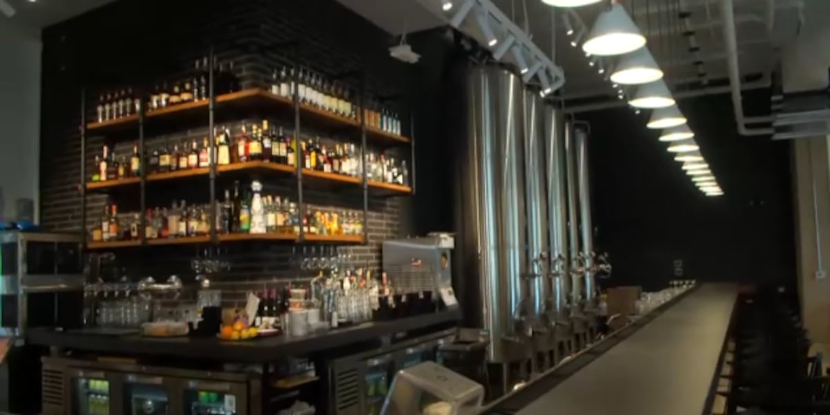 Checking out the newly opened Towel City Tavern in downtown Kannapolis [Video]