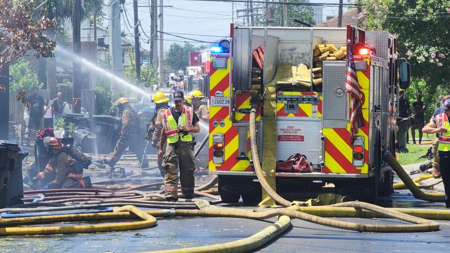 New Orleans firefighters fight flames at multiple 7th Ward homes [Video]