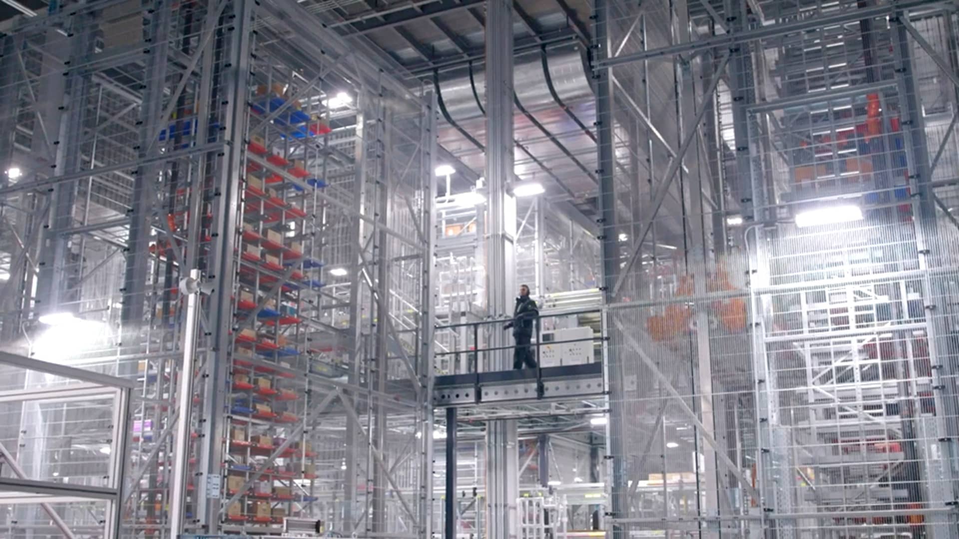 Walmart to open five automated distribution centers [Video]