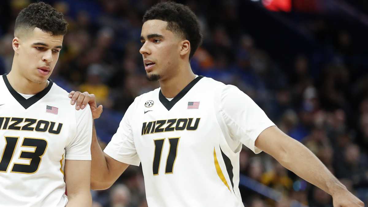 Jontay Porter in court to face betting scandal criminal charges [Video]