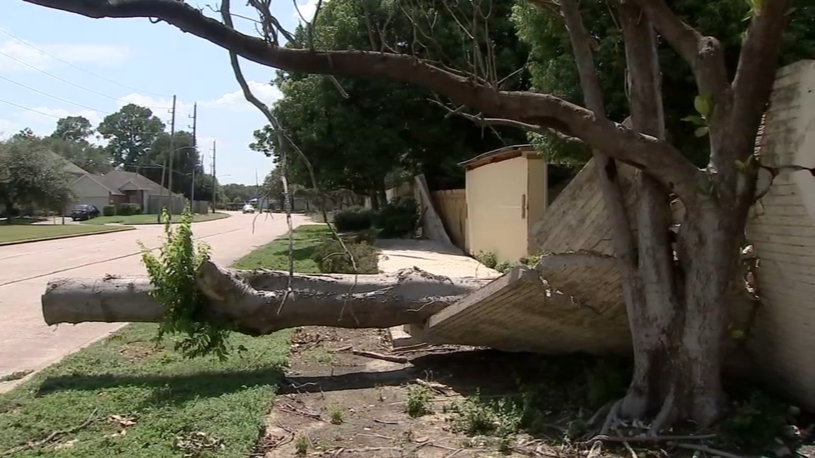 Hurricane Beryl individual federal aid not yet finalized as derecho-stricken Houstonians prepare to relive FEMA process [Video]