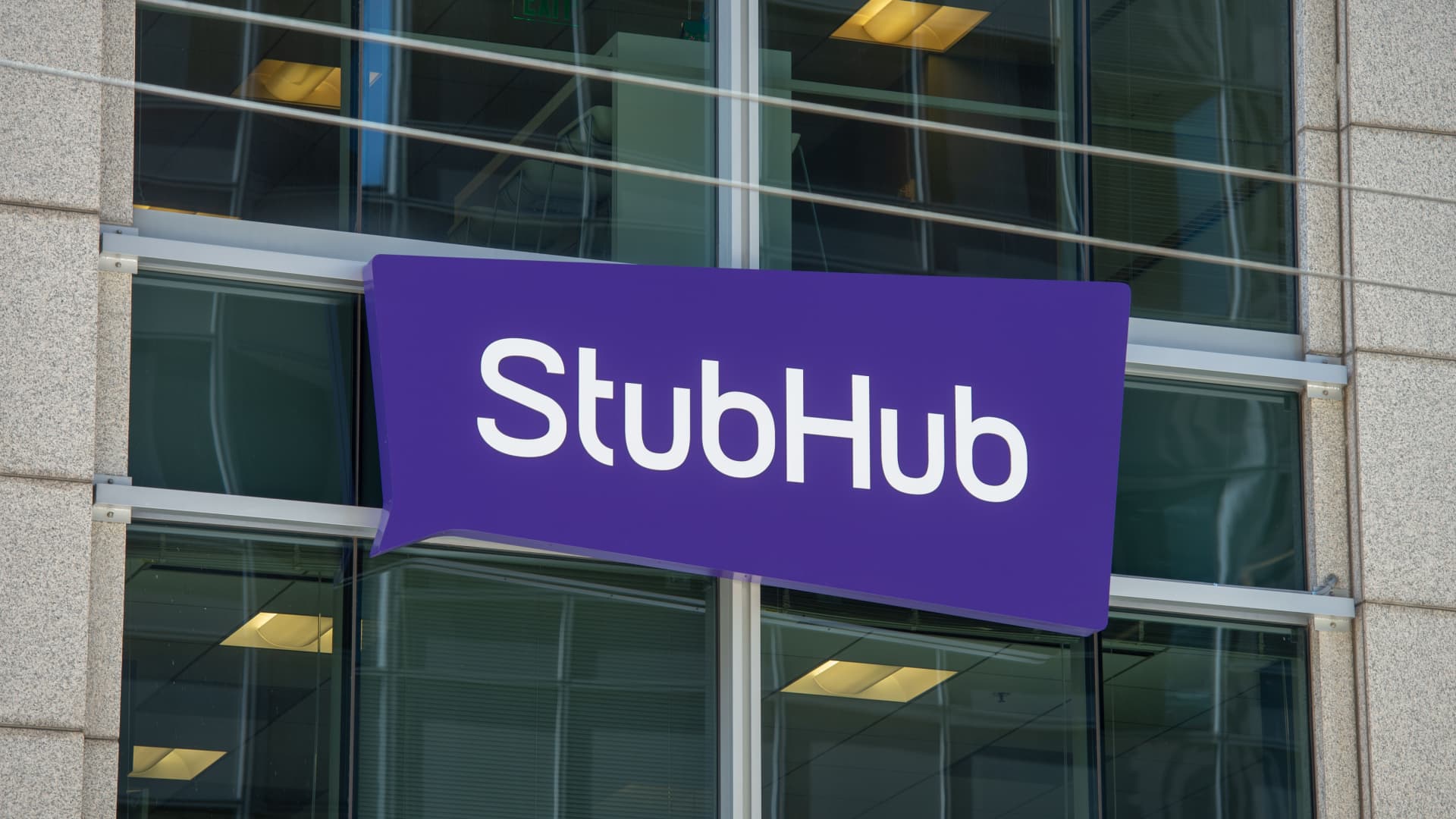 StubHub delays IPO until after Labor Day [Video]