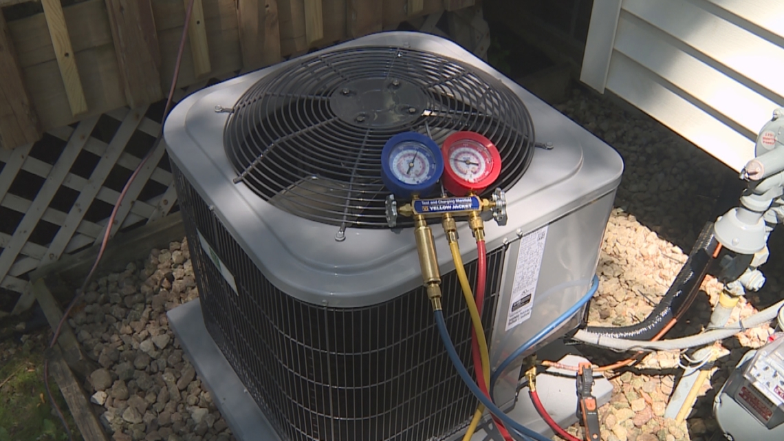 AC companies preparing for hot, busy weekend [Video]