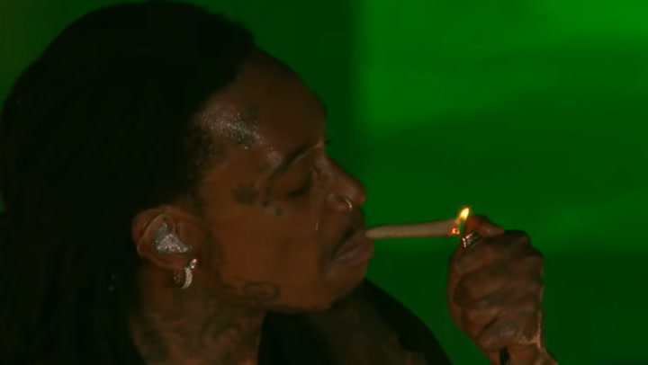 Watch: Wiz Khalifa lights joint on stage hours before being arrested | Culture [Video]