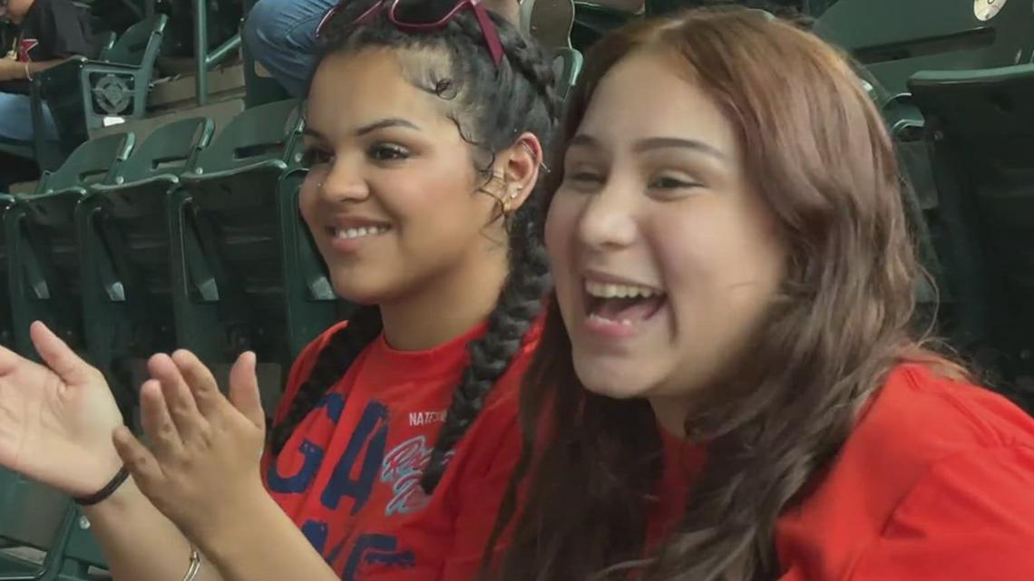 Nate’s Next Kid Up takes 30 foster kids to Astros game [Video]