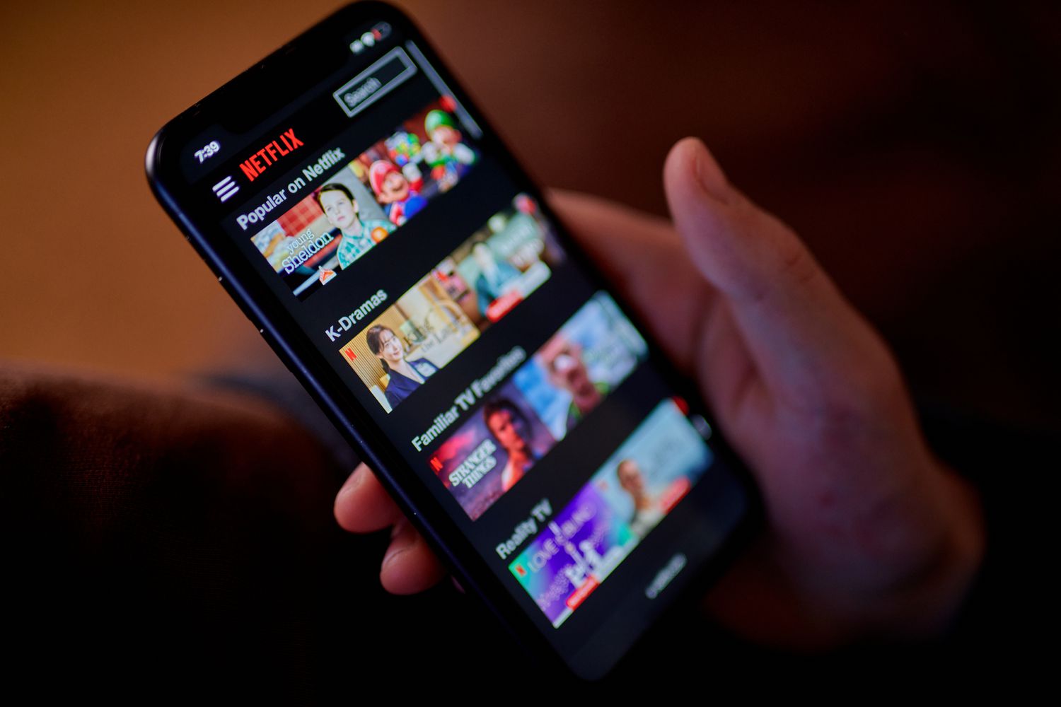 What You Need To Know Ahead of Netflix’s Earnings Report [Video]