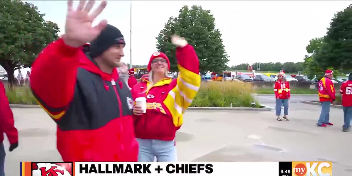 Behind the Scenes of Hallmarks Holiday Touchdown [Video]