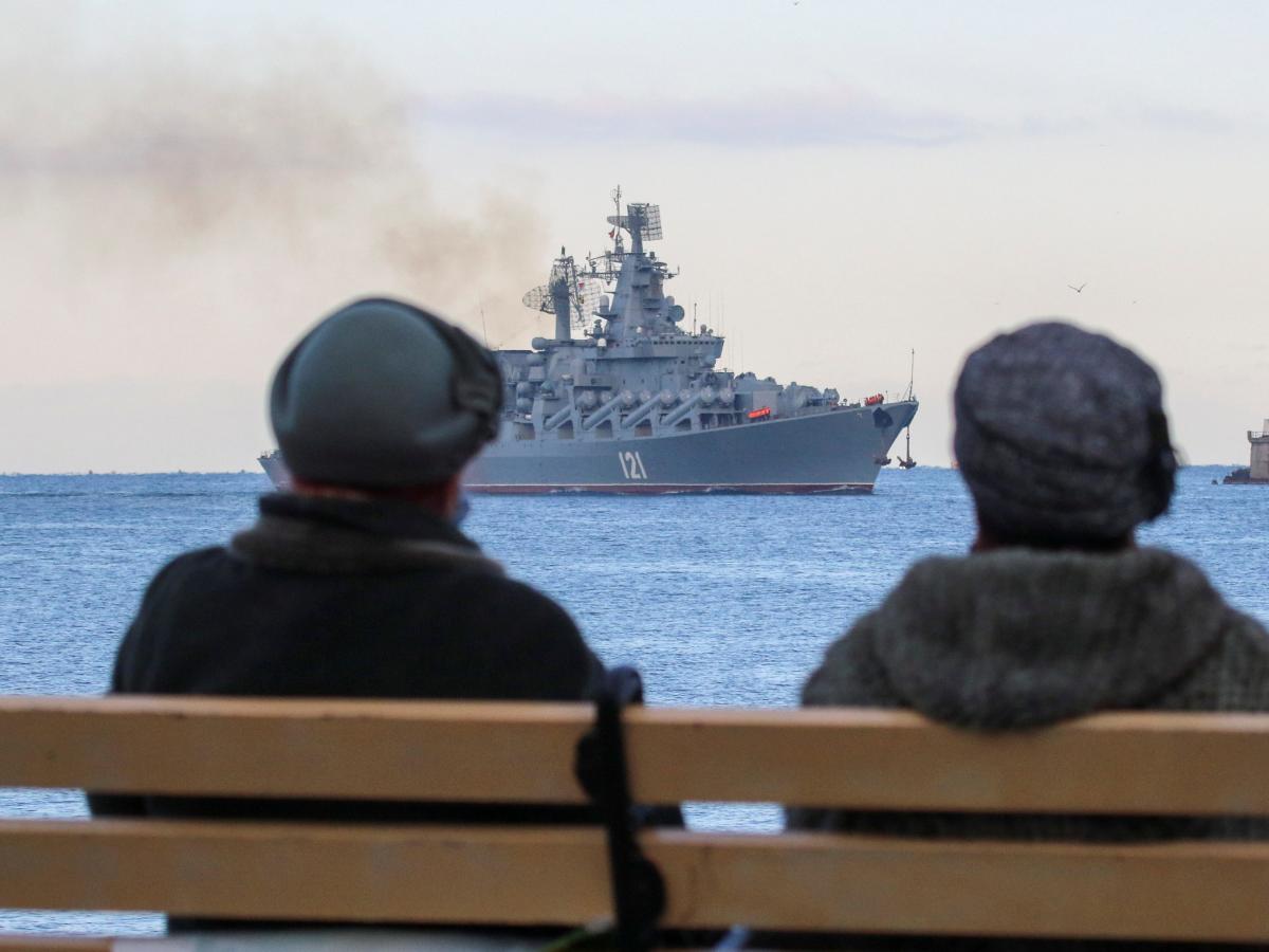 The ‘humiliating’ retreat of Russia’s fleet from Crimea proves its threats don’t mean anything, expert says [Video]