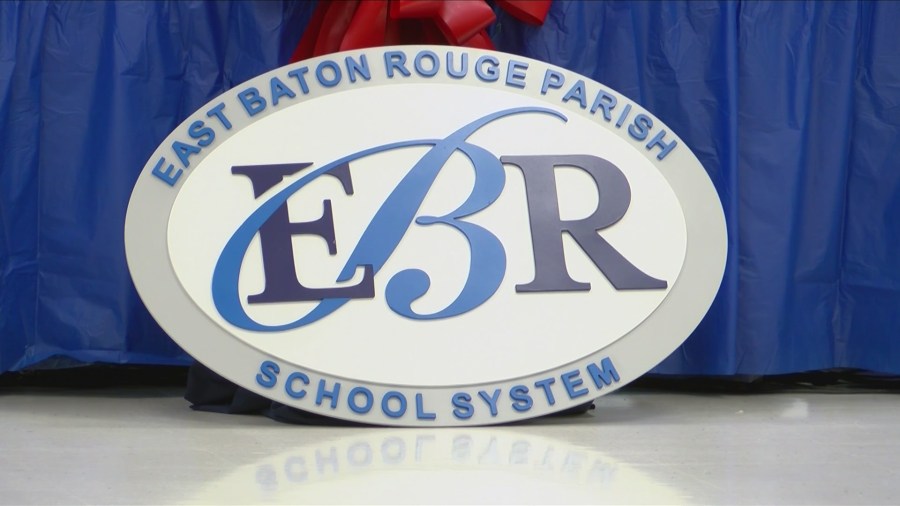 Louisiana state superintendent requests meeting after no vote taken on new EBR Schools leader [Video]