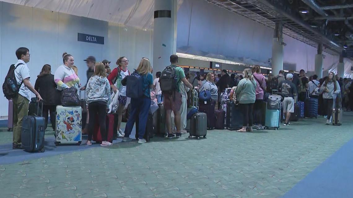 CrowdStrike outage: PDX flights canceled and delayed [Video]