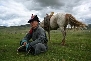 Nomadic roots, urban lives: the young Mongolians leading a transition [Video]