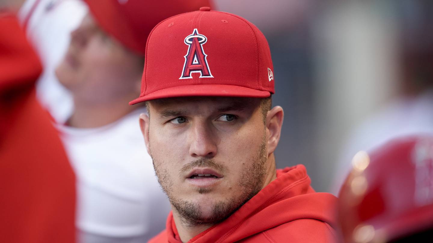 Angels OF Mike Trout leaves early from first rehab start in minors due to knee soreness  Boston 25 News [Video]