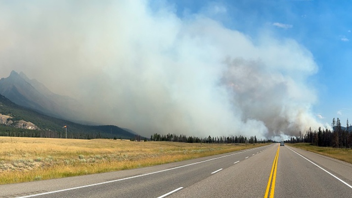 Wildfire: People grieve Jasper National Park [Video]