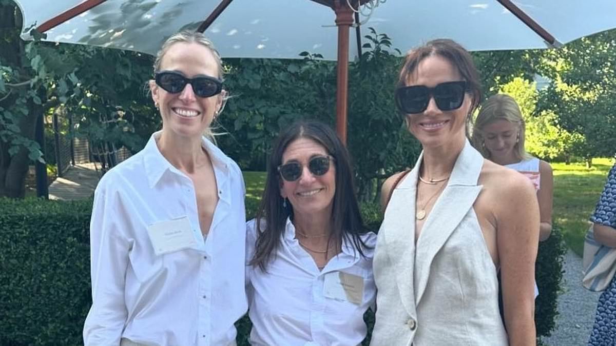 Meghan Markle suits up for high-powered business summit in the Hamptons after flying into New York ahead of new lifestyle brand launch [Video]