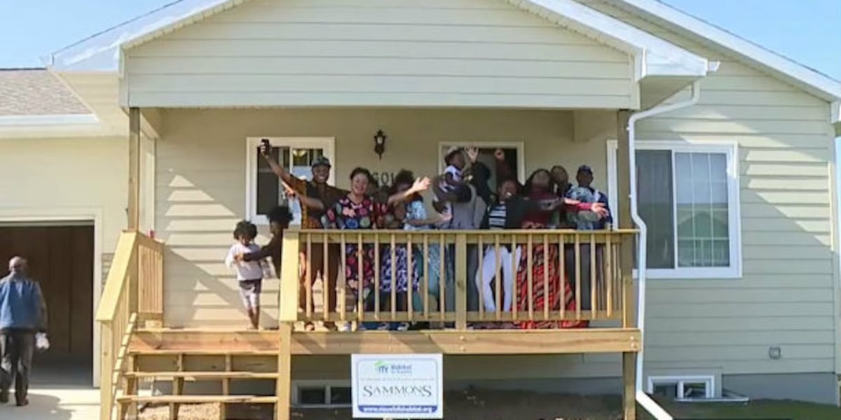 Habitat for Humanity awarded Wells Fargo Grant [Video]