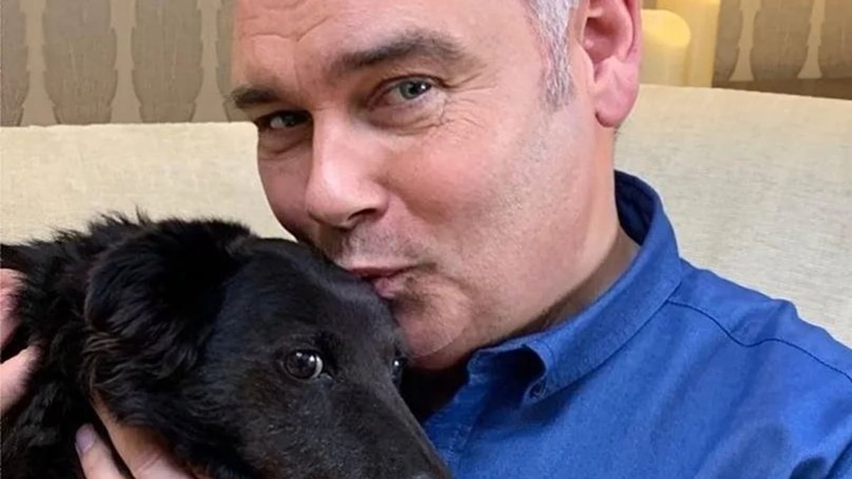 Eamonn Holmes shares touching family update following split from Ruth Langsford [Video]