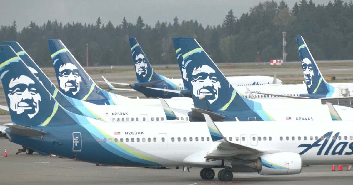 Alaska and Hawaiian Airlines Extend DOJ Review of Merger | Homepage [Video]