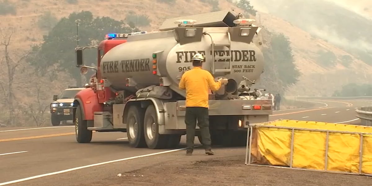 Crews brace for fighting Oregon wildfires in 2nd heatwave [Video]