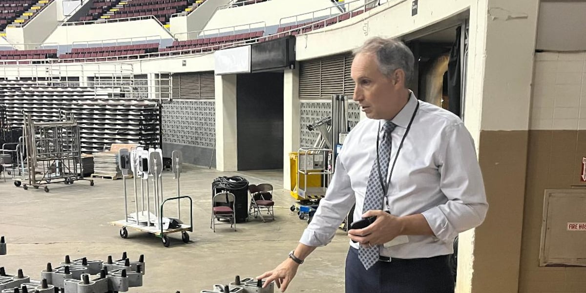 Bidders compete for Mobile Civic Center history, including chair Elvis (maybe) used [Video]