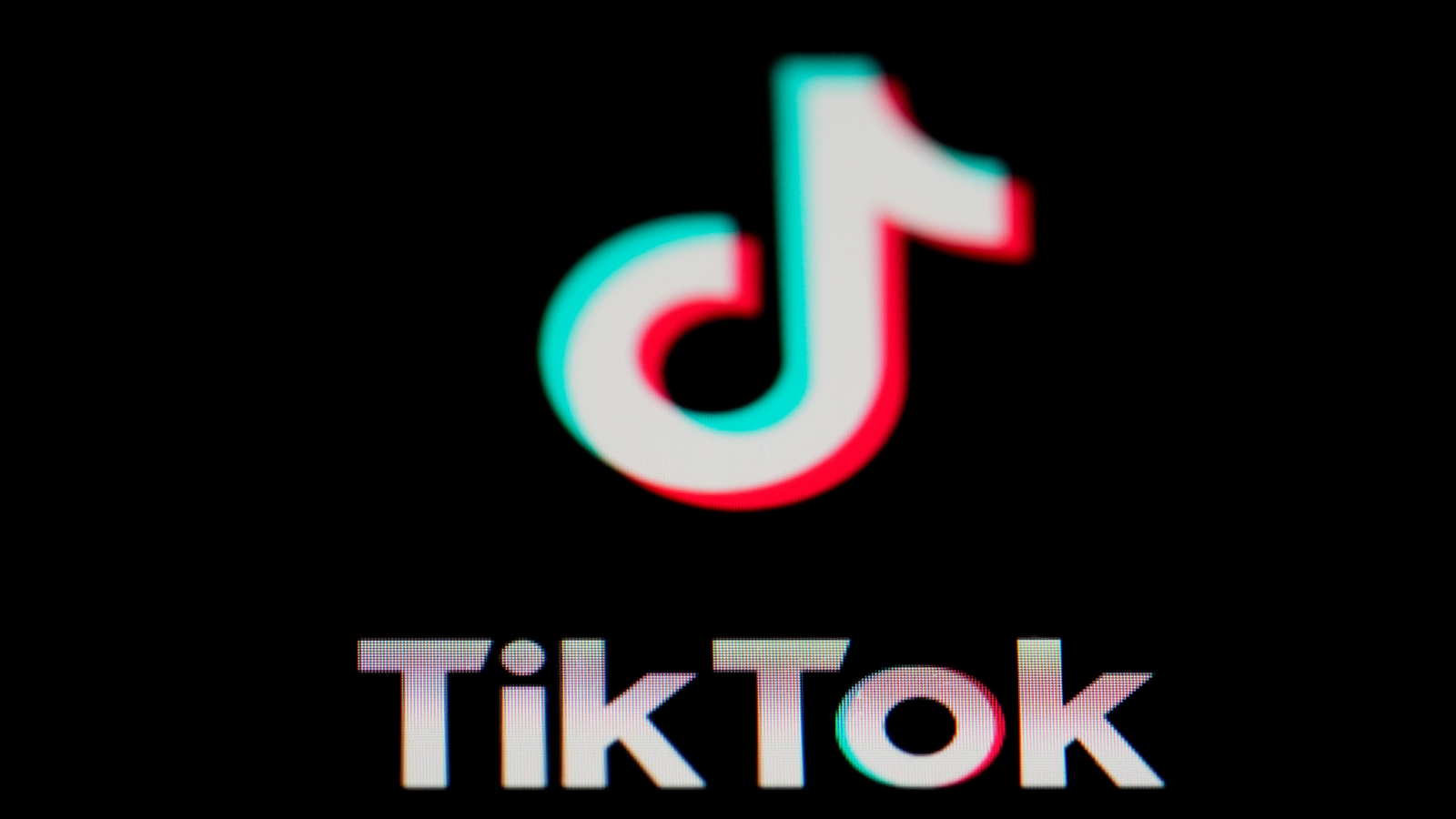 US Department of Justice sues TikTok, accusing the company of illegally collecting children’s data [Video]