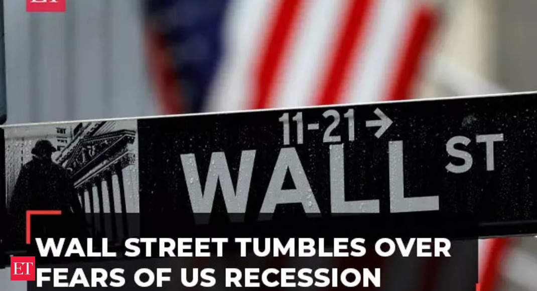 Wall Street tumbles over fears of US recession; Scott Wren explains reasons behind the crash – The Economic Times Video