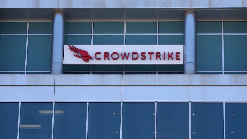 CrowdStrike fires back at Delta, claiming the airline ignored offers of help during service meltdown [Video]