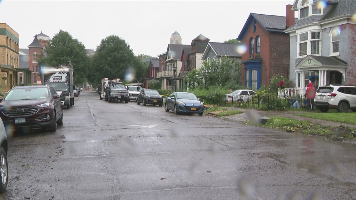 ‘The roof is gone:’ Tornado recovery efforts underway in downtown Buffalo [Video]