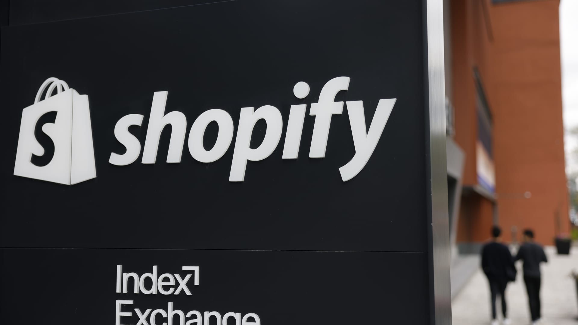 Shopify (SHOP) earnings Q2 2024 [Video]