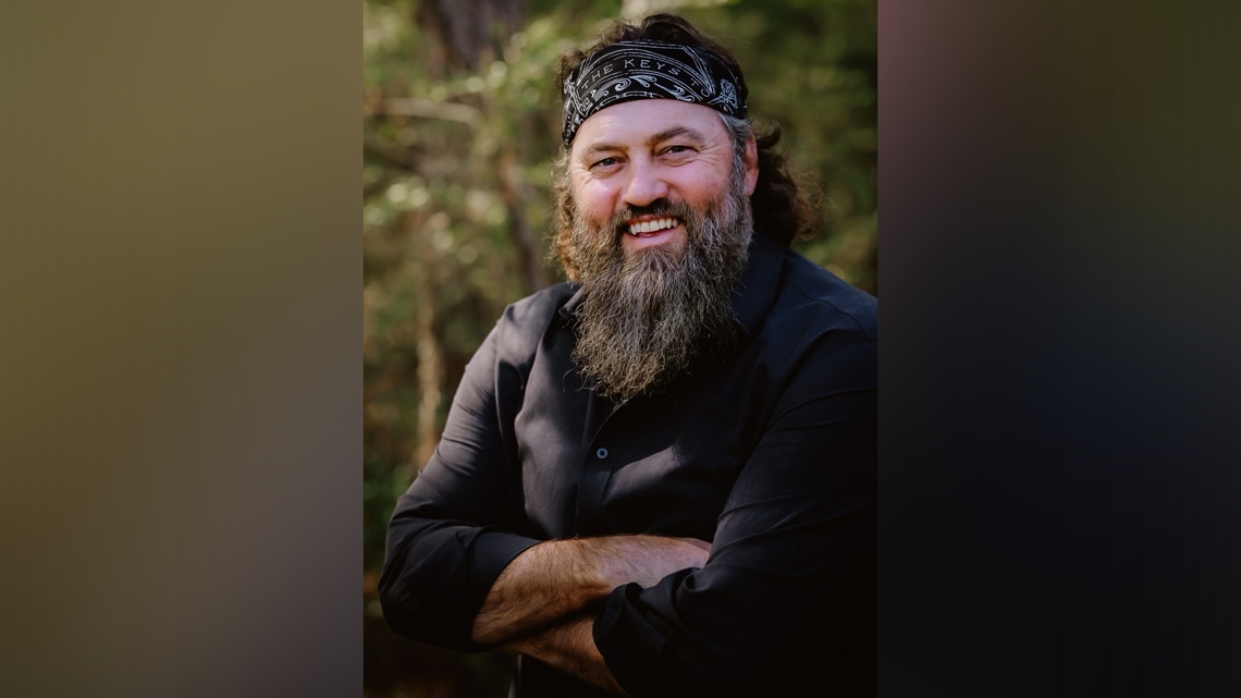 ‘Duck Dynasty’ star Willie Robertson to keynote UAFS awards [Video]